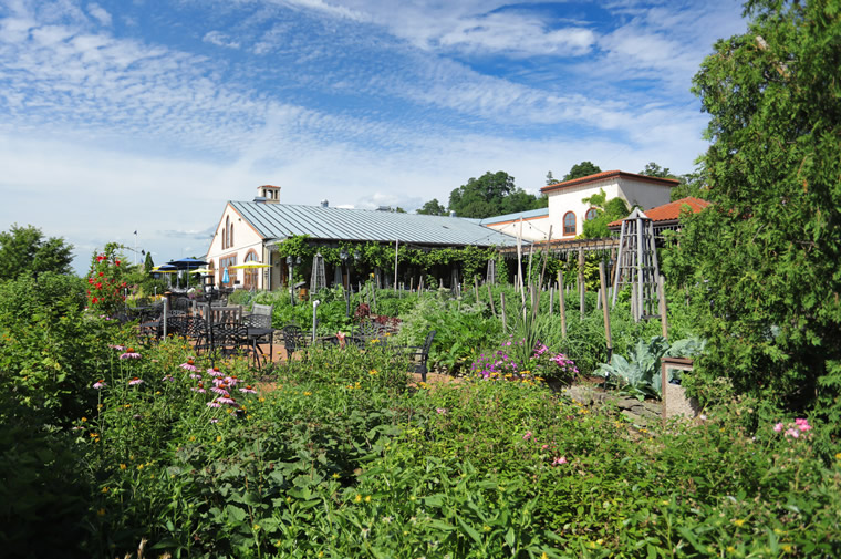 harvest on hudson garden