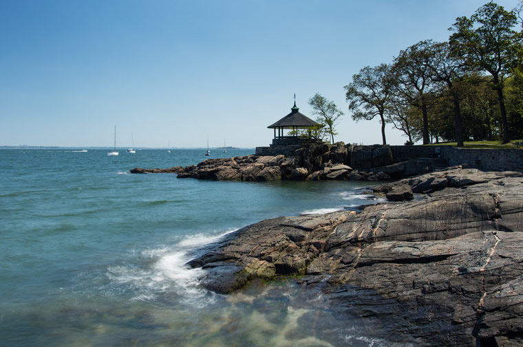 larchmont gazebo and water