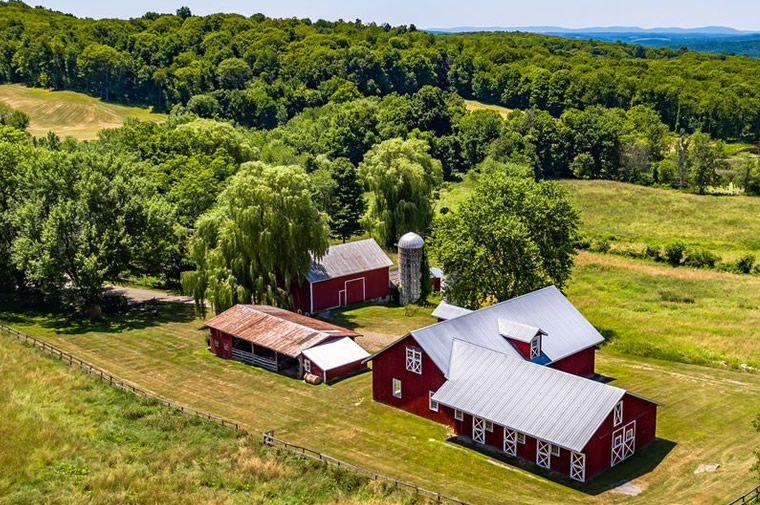 921 duell road barn and silos