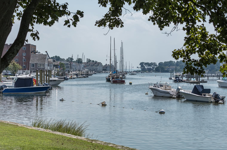 harbor in rowayton