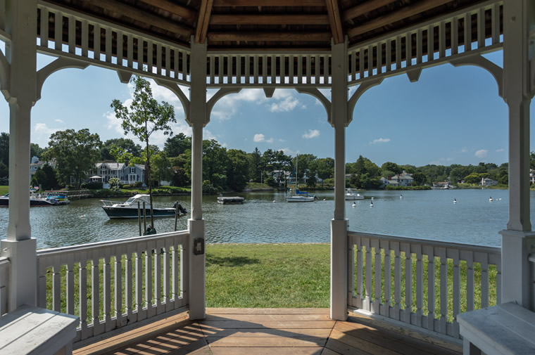 gazebo in rowayton