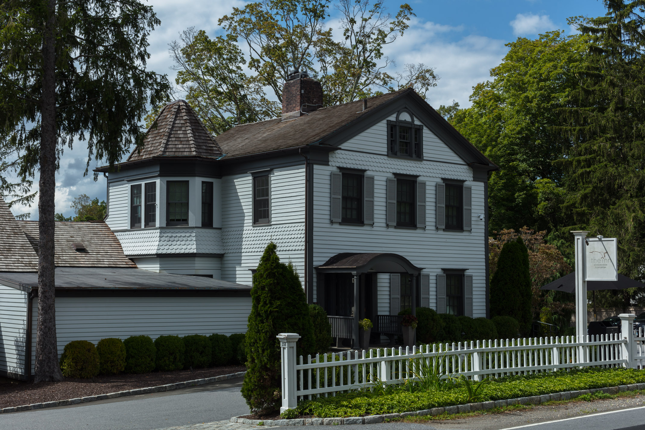 Come Away to Pound Ridge, New York North of NYC